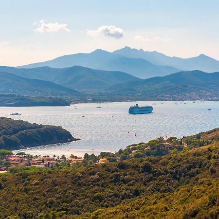 Appartamenti La Baia Lido بورتوفيرّايو المظهر الخارجي الصورة