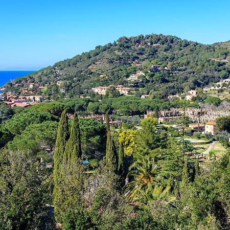 Appartamenti La Baia Lido بورتوفيرّايو المظهر الخارجي الصورة